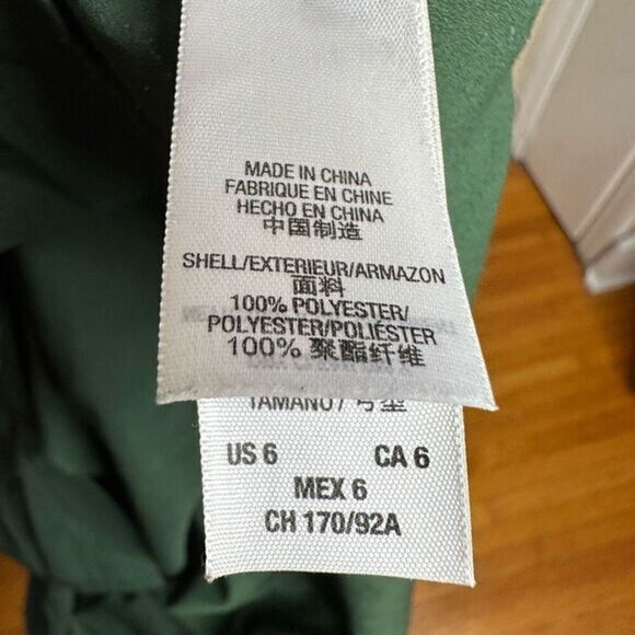 Juicy green! Juicy Couture dark green button down shirt with gold buttons - Picture 9 of 9